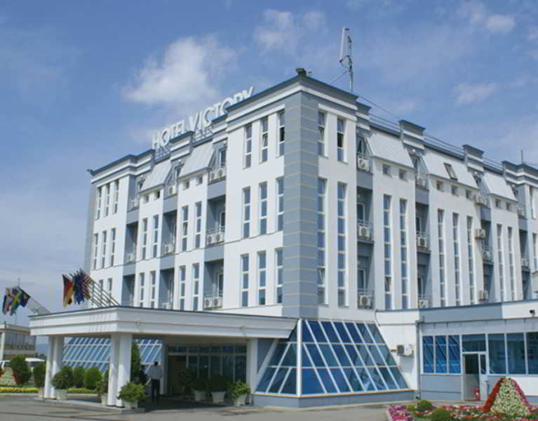 Hotel Victory Pristina Exteriör bild